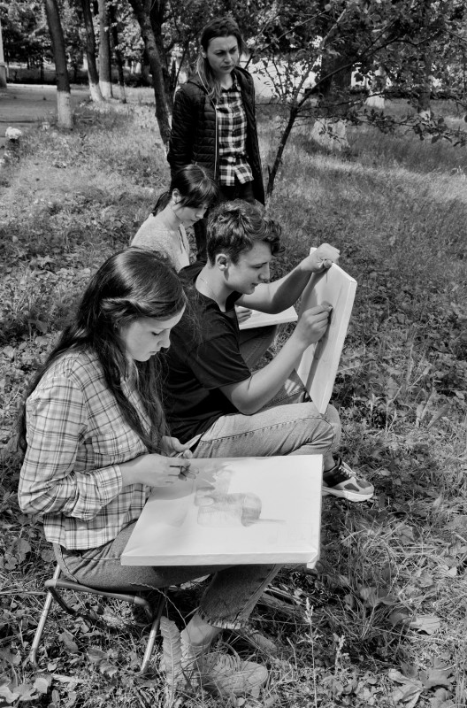 ... începutul practicii de pleinair de vară / clasa a VIII-a, a X-a și a XI-a. /