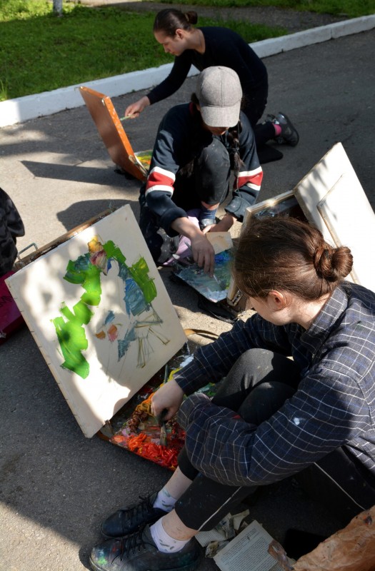 ... начало летнего пленэра / 8-й, 10-й и 11-й кл. /