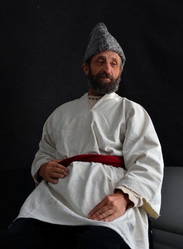 În atelier. Modele.
Cl.10-a profesor Carolina Leagul/ cl. 11-a profesor Anatol Ghimpu/ cl. 12-a profesor Oxana Ghimpu.