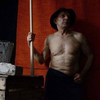 Модели для портретной постановки