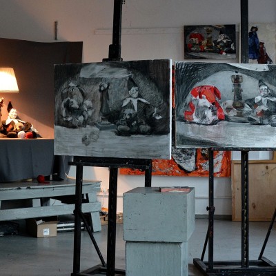 În atelier. Modele.
Cl.10-a profesor Carolina Leagul/ cl. 11-a profesor Anatol Ghimpu/ cl. 12-a profesor Oxana Ghimpu.