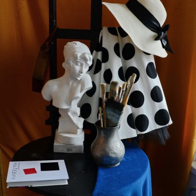 În atelier. Modele.
Cl.10-a profesor Carolina Leagul/ cl. 11-a profesor Anatol Ghimpu/ cl. 12-a profesor Oxana Ghimpu.