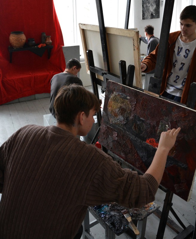 ... astăzi în atelierul cl. a XI-a și cl. a XII-a