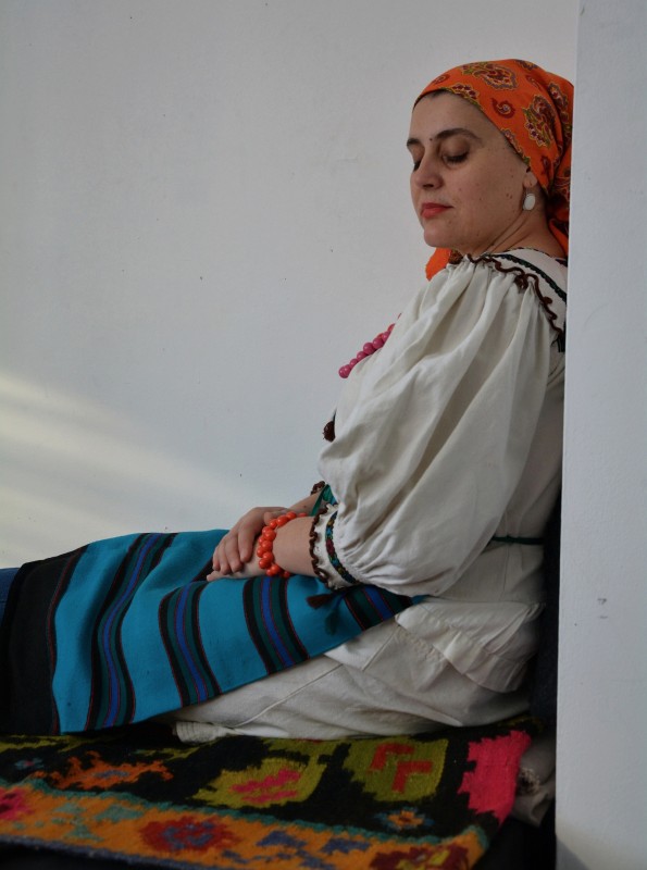 În atelier. Modele.
Cl.10-a profesor Carolina Leagul/ cl. 11-a profesor Anatol Ghimpu/ cl. 12-a profesor Oxana Ghimpu.