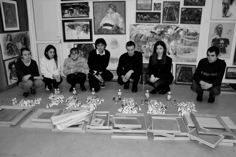 ... o mică surpriză din partea profesorilor pentru cei mai buni elevi... cu ocazia sărbătorilor de iarna